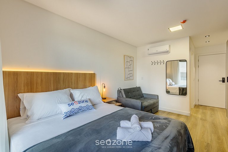 Apto c/ balcón a 50m de la Playa, Armação PSOA0807