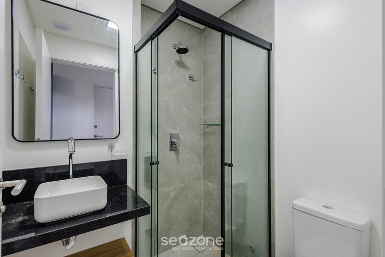 Apto c/ balcón a 50m de la Playa, Armação PSOA0807