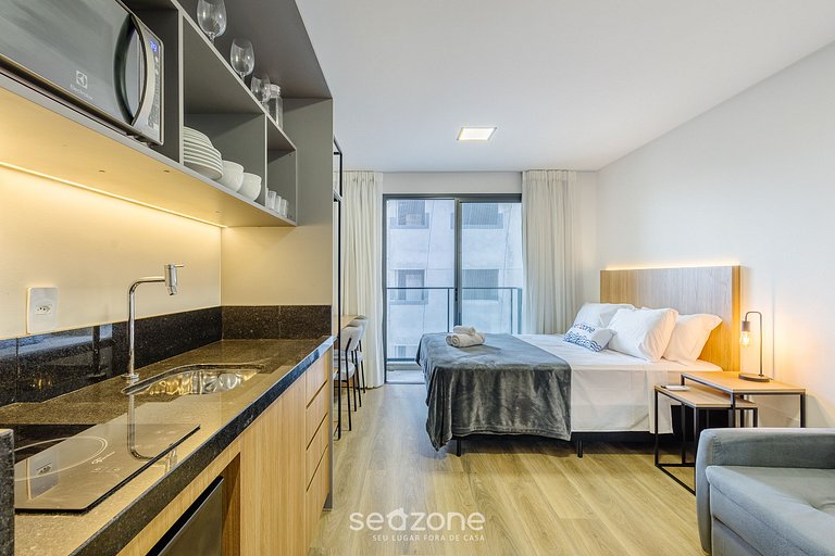 Apto c/ balcón a 50m de la Playa, Armação PSOA0807