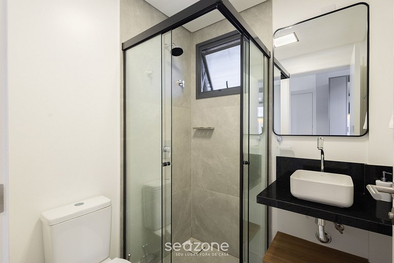 Studio a 50 metros da praia em condomínio PSOB1103