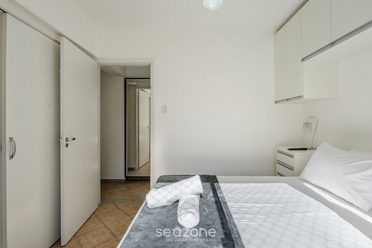 Apartamento em prédio beira-mar - IPTR0082