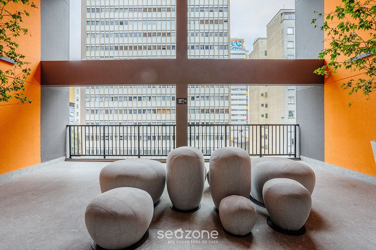 Estudio en Cond. c/piscina cerca del metro ENP0607