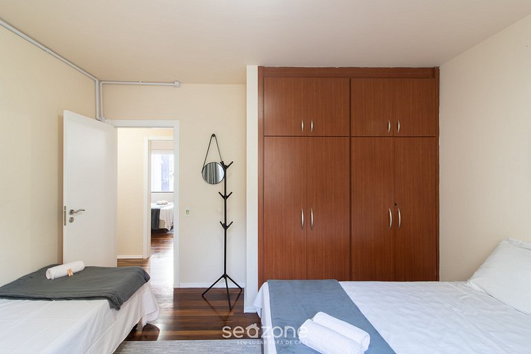 Apto vista lateral al mar 50m de la playa MRD0061