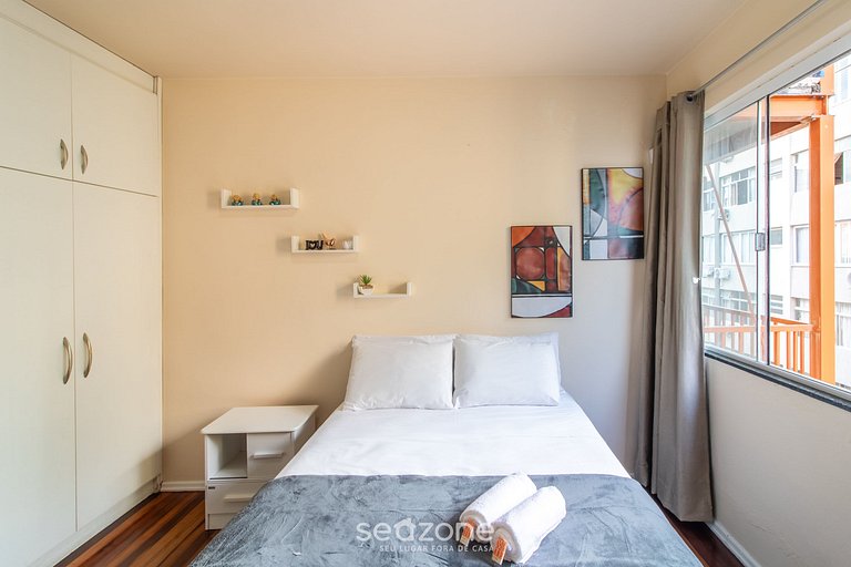 Apto Vista Mar Lateral a 50m da Praia MRD0061