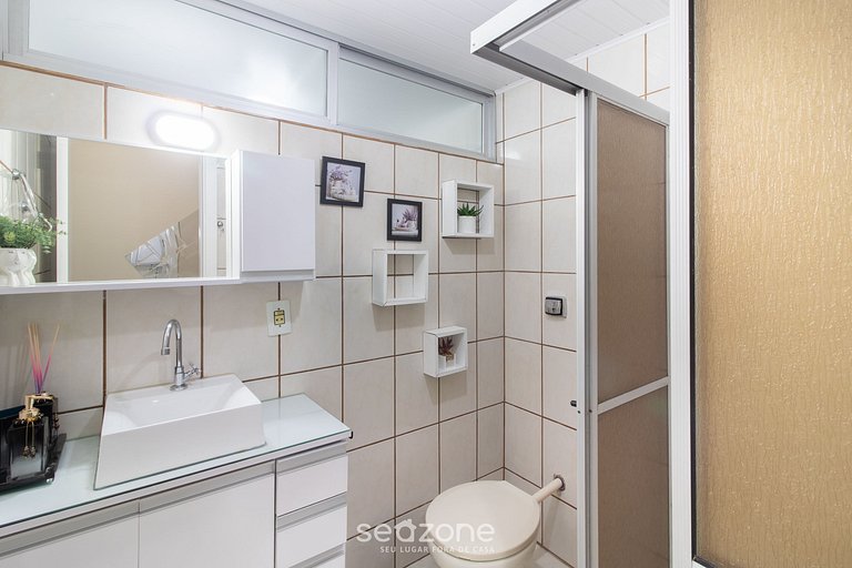 Apto vista lateral al mar 50m de la playa MRD0061