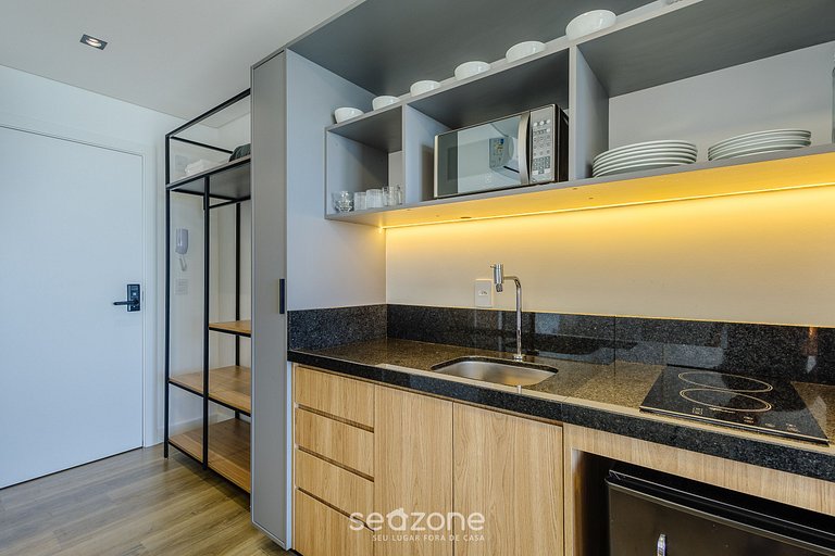 Estúdio c/ varanda e vista frente mar - PSO1003