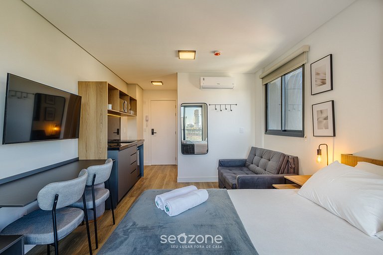 Studio c/ vista e varanda a passos do mar PSO0809