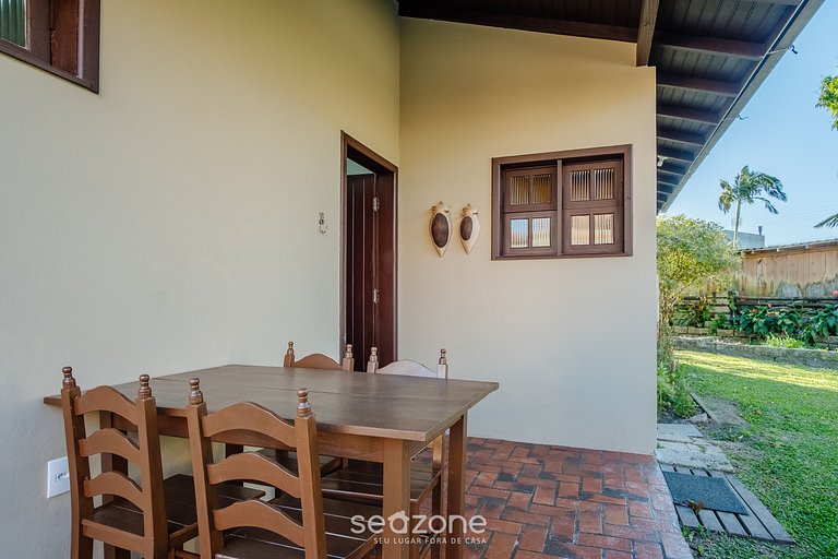 Casa de 3 dormitorios a 350m de la playa TAB0140