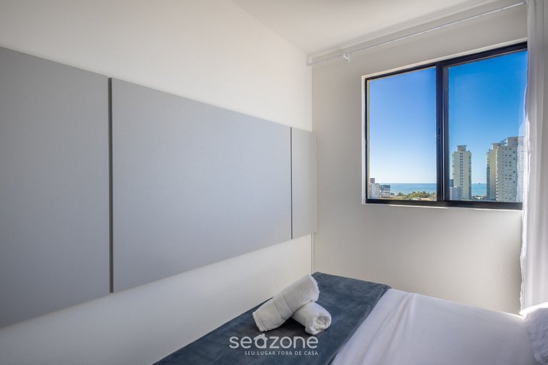 Apto 2Q c/ piscina e churrasq. 500m do Mar MCB1001