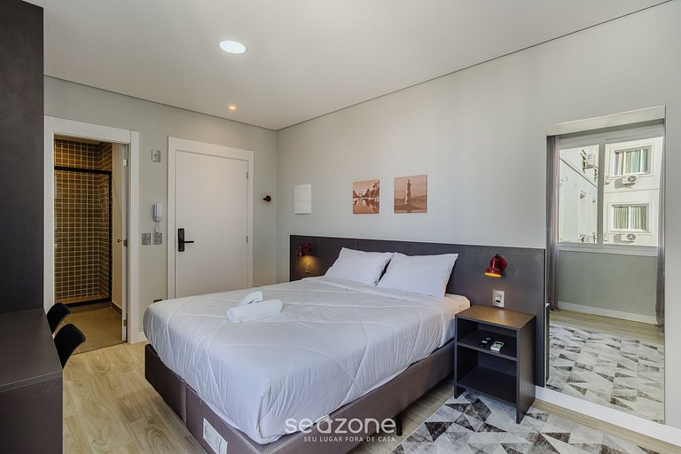 Apto en edificio c/ piscina, C. Histórico TCO1005