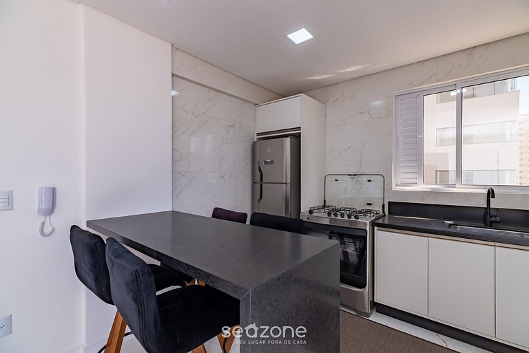 Aptos c/ churrasqueira perto da praia CII0601