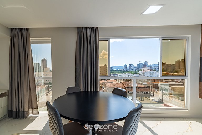 Apto cómodo cerca de la playa de Perequê CII0602