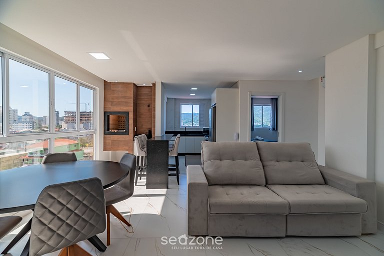 Apto cómodo cerca de la playa de Perequê CII0602