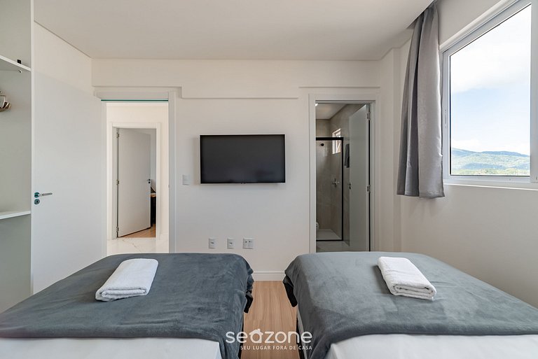 Apto cómodo cerca de la playa de Perequê CII0602