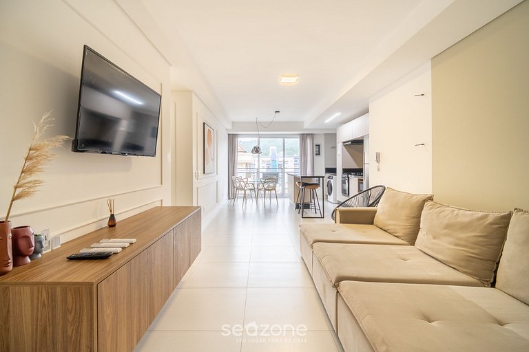 Apto novo e moderno 200m da praia de Jurerê JRR303