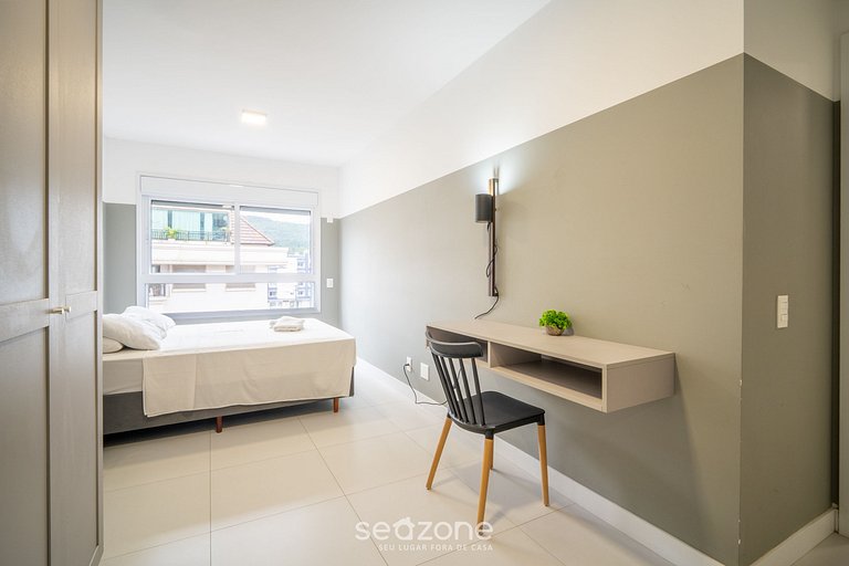 Apto nuevo y moderno a 200m de playa Jurerê JRR303