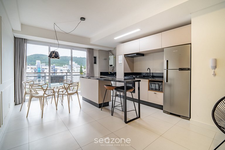 Apto nuevo y moderno a 200m de playa Jurerê JRR303