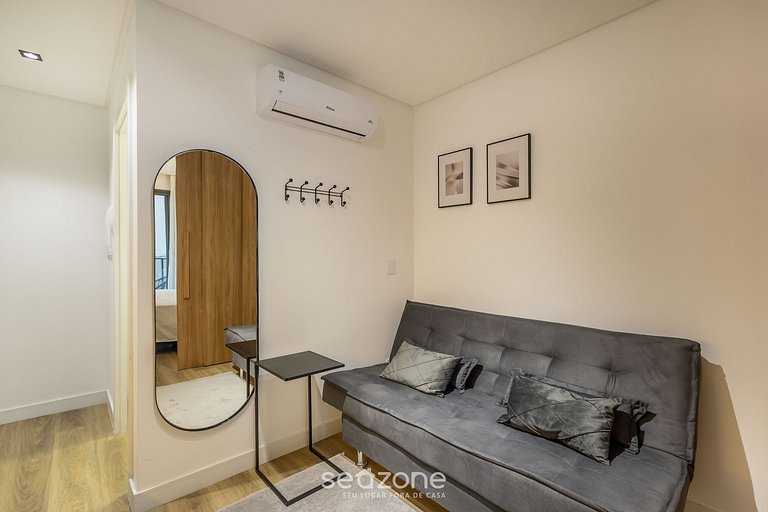 Studio c/ varanda a passos do mar em Penha PSO0305