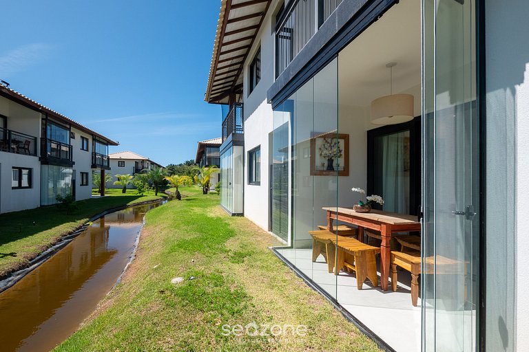 Apto 2 Quartos em Cond. c/ Piscina VLP0111