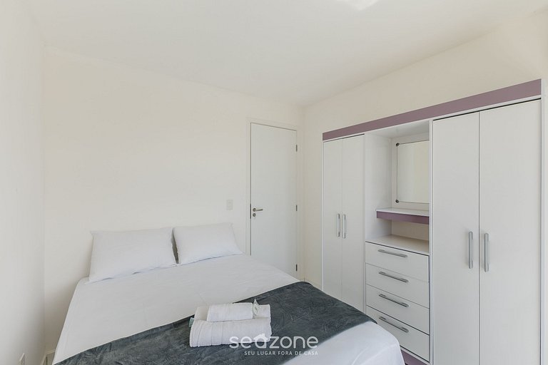 Apto 2Qts a 400m do Mar em cond c/ piscina PZO0905