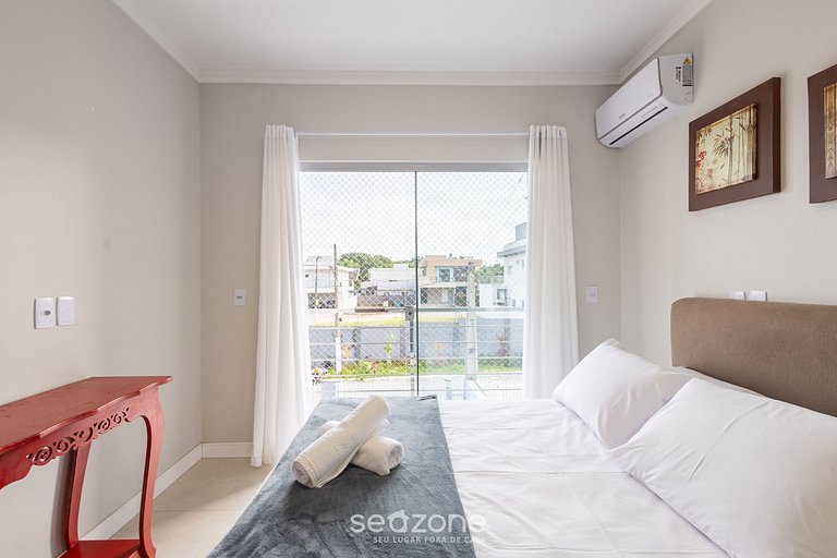 Casa c/ Piscina e Churrasqueira EKD0397