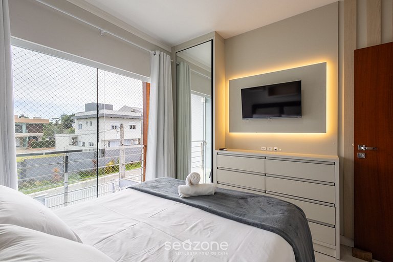 Casa c/ Piscina e Churrasqueira | 500m EKD0397