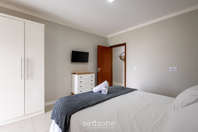 Casa con Piscina y Barbacoa EKD0397