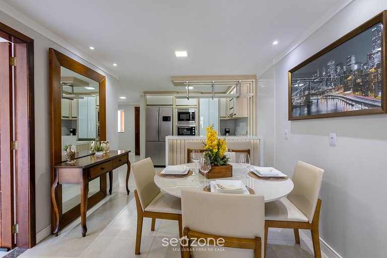Casa c/ Piscina e Churrasqueira | 500m EKD0397