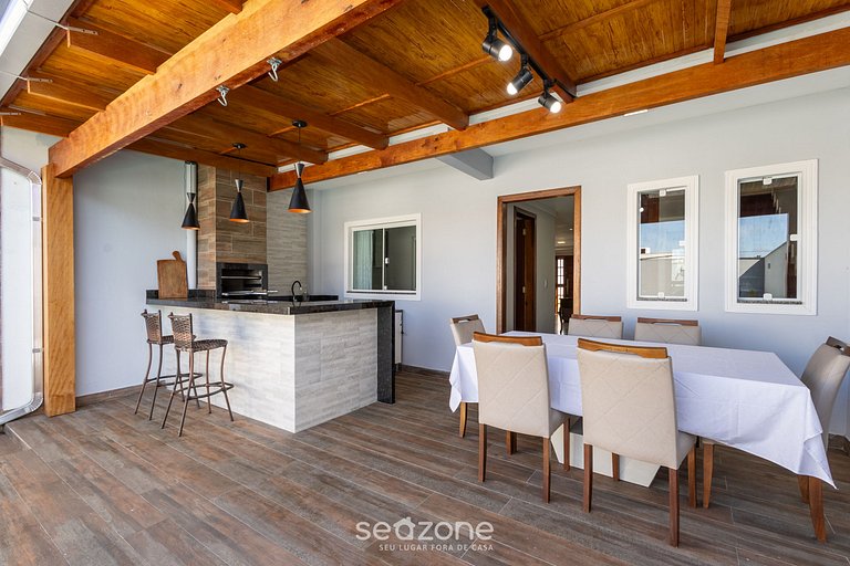 Casa c/ Piscina e Churrasqueira | 500m EKD0397