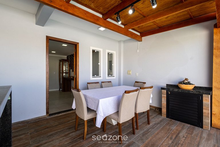 Casa c/ Piscina e Churrasqueira EKD0397