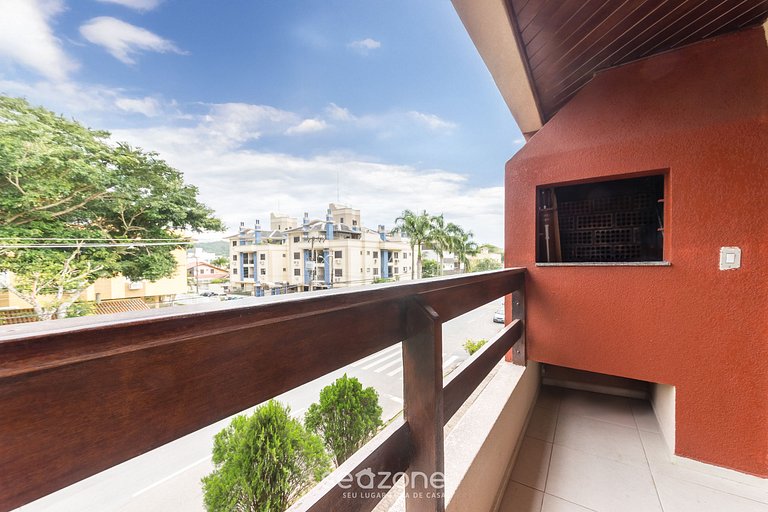 Apartamento em Jurerê bem situado perto do mar JBA202Seazone