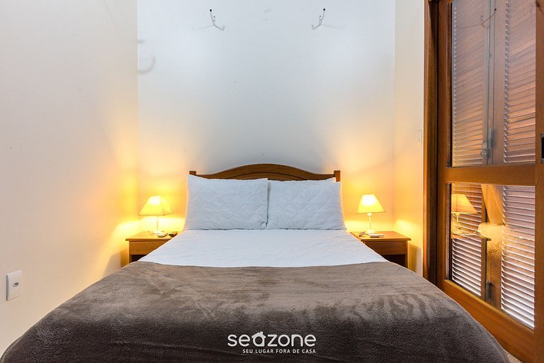 Apartamento em Jurerê bem situado perto do mar JBA202Seazone