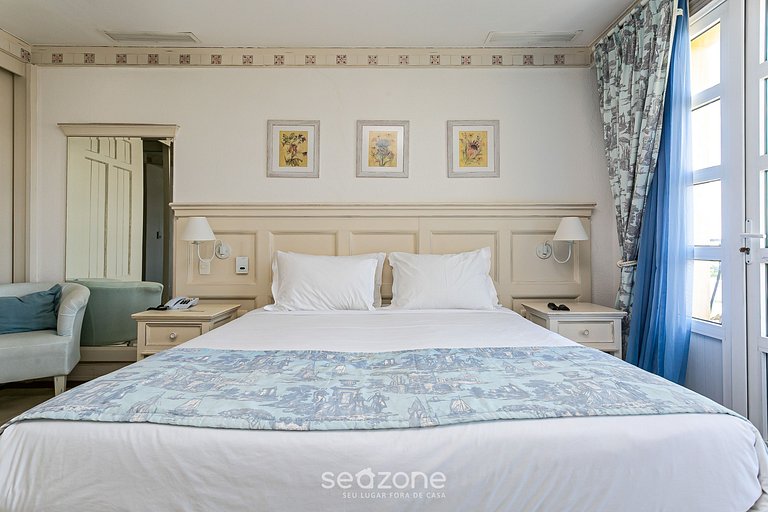 Linda cobertura em resort de luxo Jurerê ILC2505