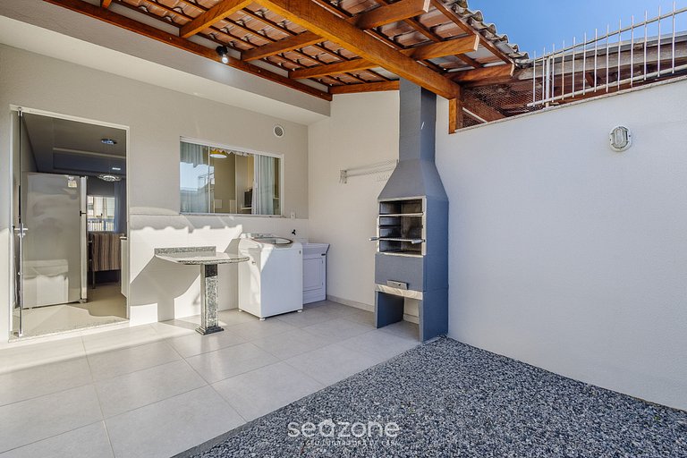 Casa c/ 2 Suítes e Churrasqueira LRM0226