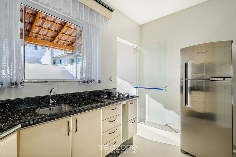 Casa con 2 suites y barbacoa LRM0226