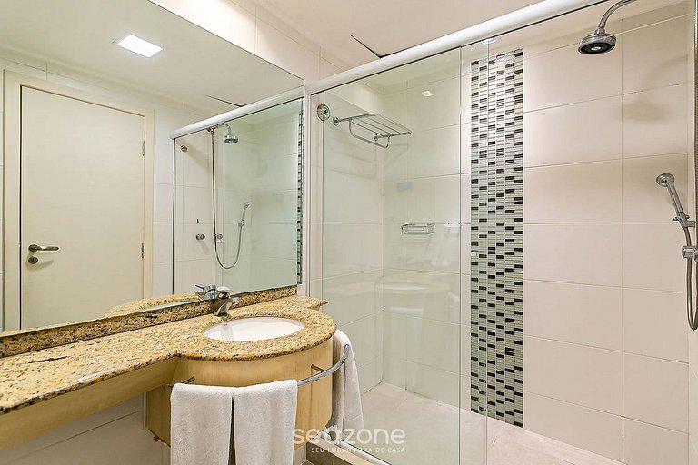 Apto c/piscina en resort de lujo en Jurere JBV167