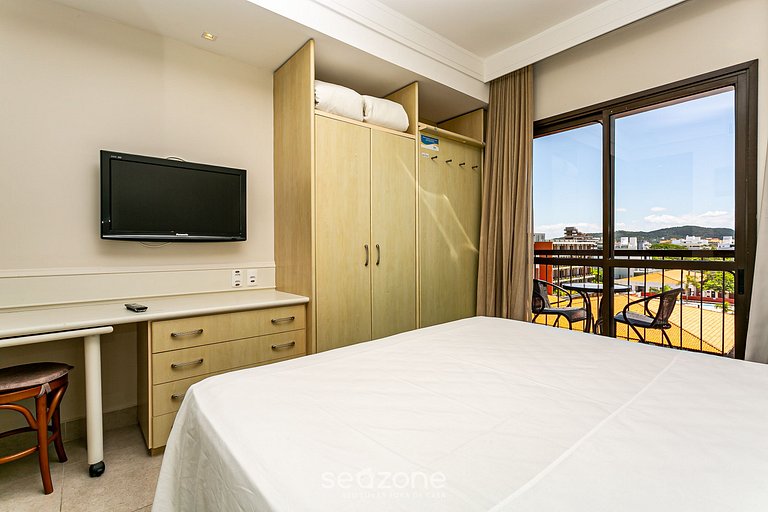Studio em Jurerê incrível vista mar em resort JBV325 Seazone