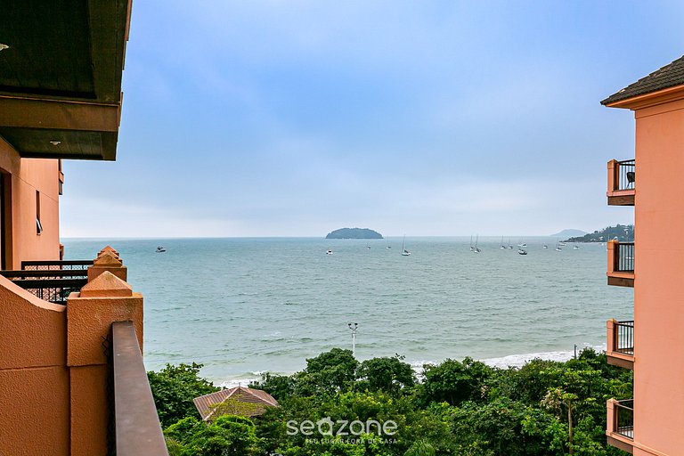 Suite de lujo en resort frente al mar