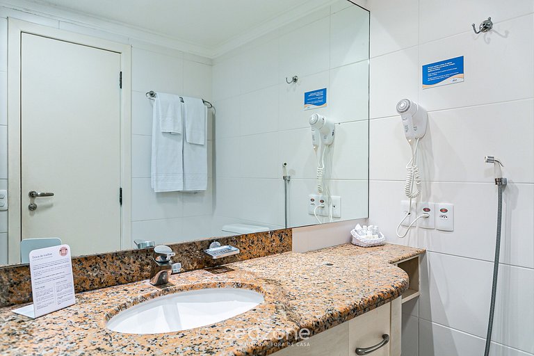 Suite de lujo en resort frente al mar