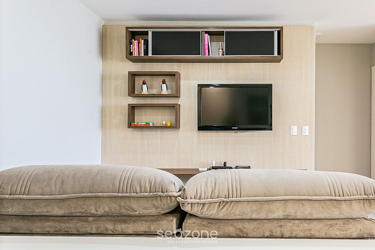 Apto de alto padrão c/ piscina e jacuzzi MHE003