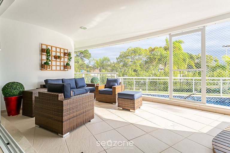 Apto de alto padrão c/ piscina e jacuzzi MHE003