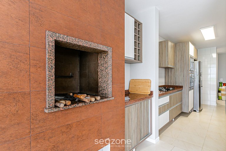 Apto de alto estándar c/ piscina y jacuzzi MHE003