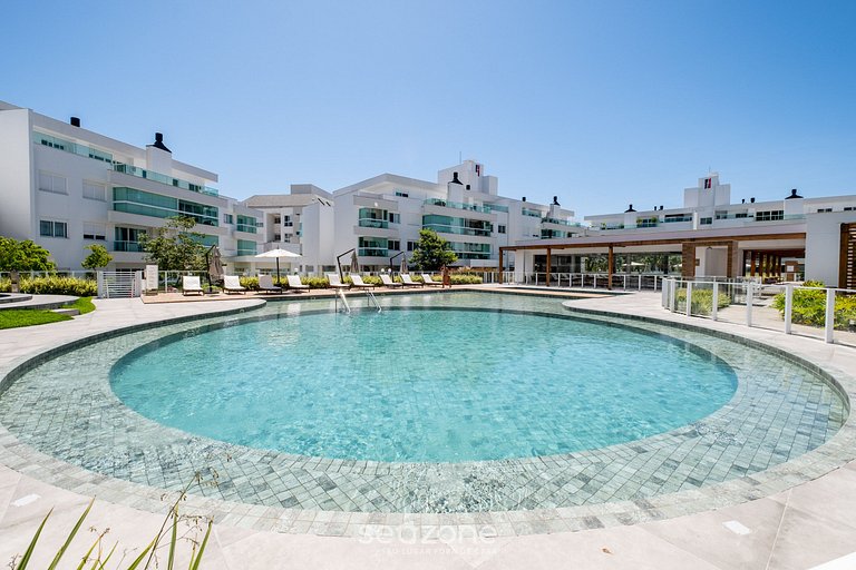 Apto con jacuzzi y barbacoa en Jurerê RVO401