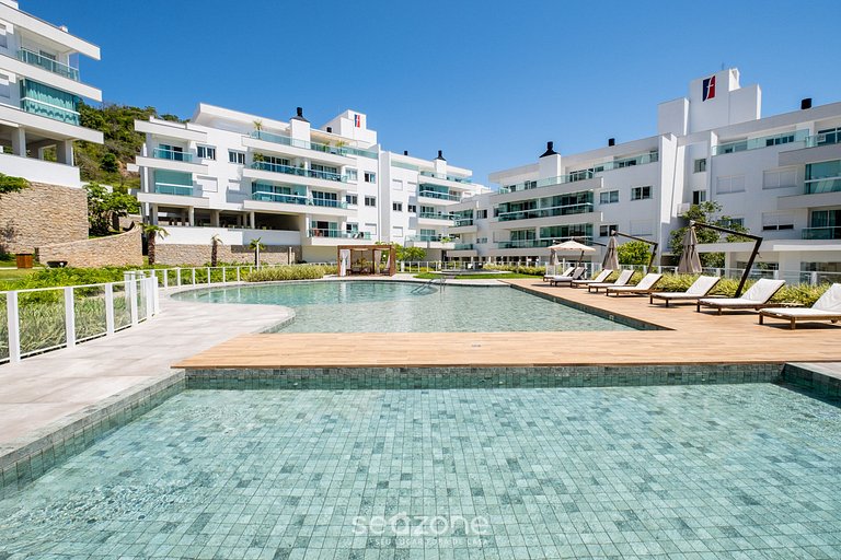 Apto con jacuzzi y barbacoa en Jurerê RVO401