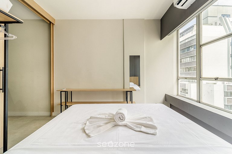 Belo Loft c/ vista mar próximo do Centro VLRY705