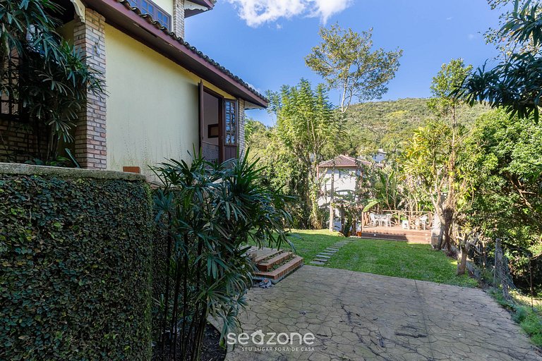 Casa c/ Churrasqueira a 550m da Praia GSS0488