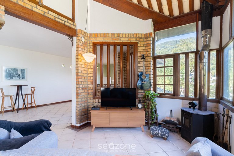 Casa c/ Churrasqueira a 550m da Praia GSS0488