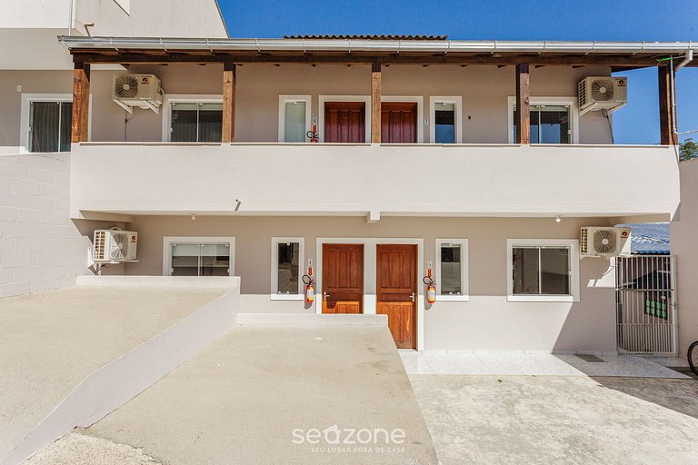 Apto encantador a 850m de la playa Jurerê JMAR004