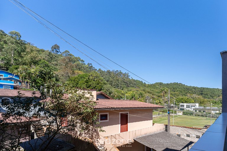 Apto p/ vacaciones en Jurerê 800m de playa JMA125