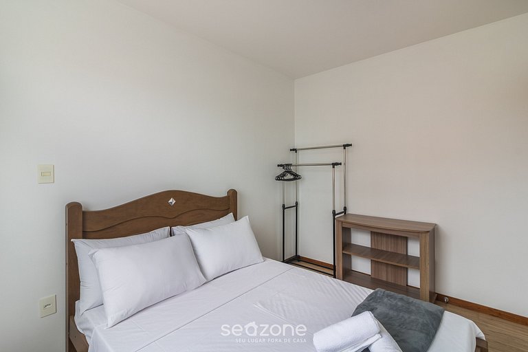 Apto Vista Lateral al Mar 120m de la Playa EEI0303